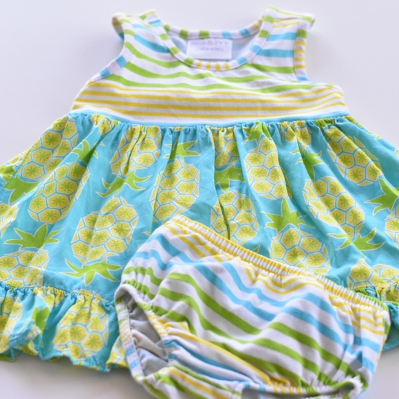 Baby dress - Picture 2 of 2